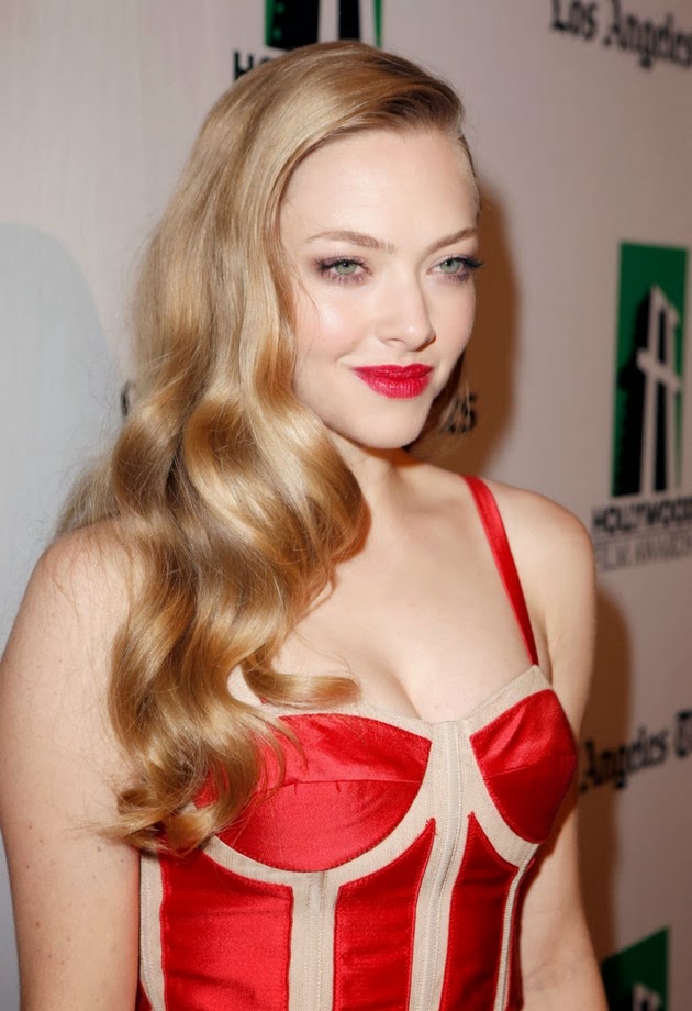 AMANDA SEYFRIED HEIGHT, WEIGHT, BRA SIZE, BODY MEASUREMENTS 41822 | MAYDANG